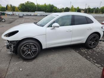  Salvage Porsche Macan