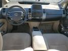 Toyota Prius Image 12