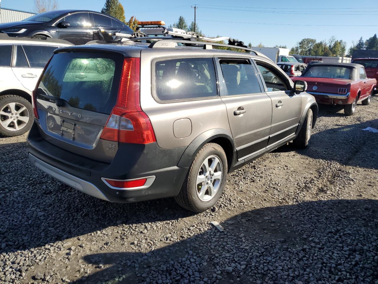 Volvo XC70 Image 2