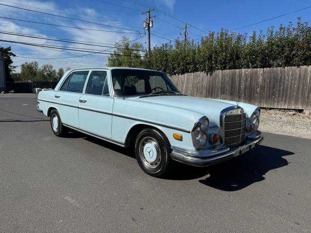  Salvage Mercedes-Benz 280-Class