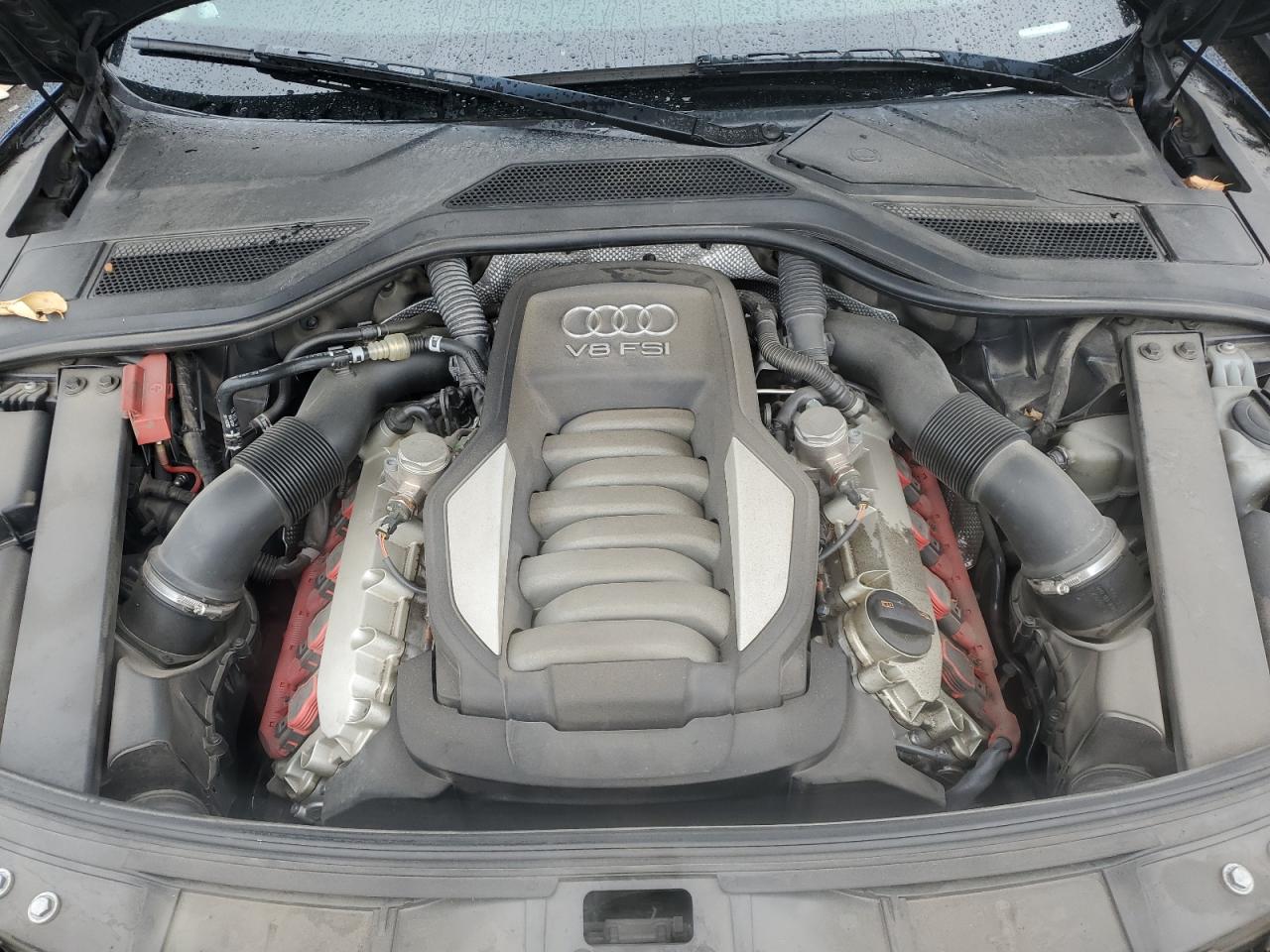 Audi A8 L Quattro Image 4