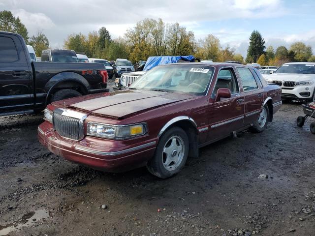  Salvage Lincoln Towncar