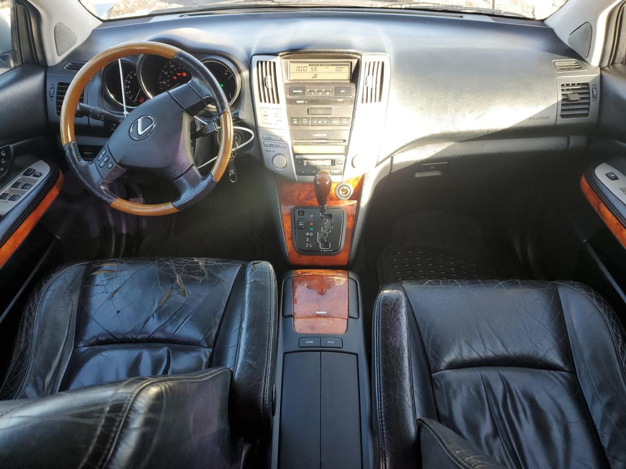 Lexus RX 330 Image 12