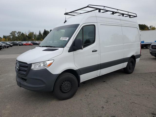  Salvage Mercedes-Benz Sprinter