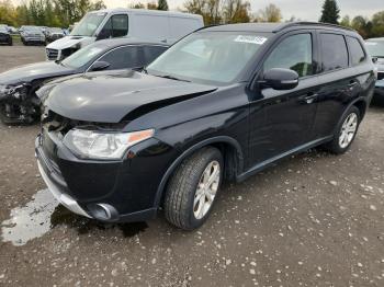  Salvage Mitsubishi Outlander