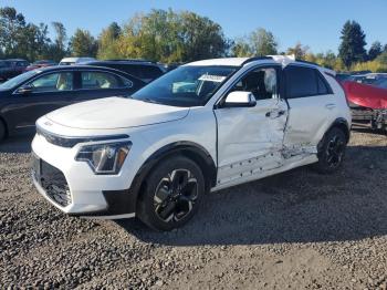  Salvage Kia Niro
