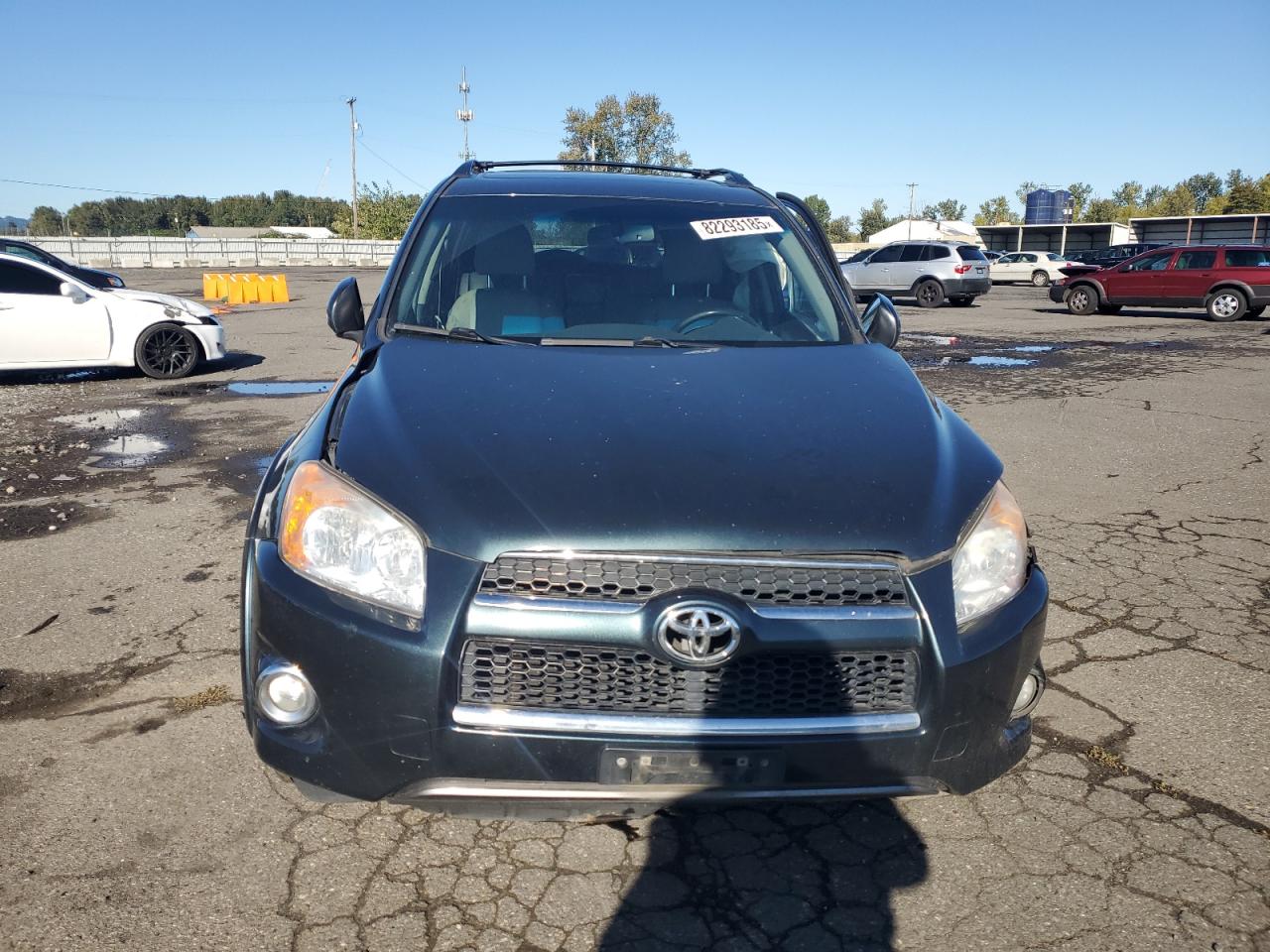 Toyota RAV4 Limited Image 5