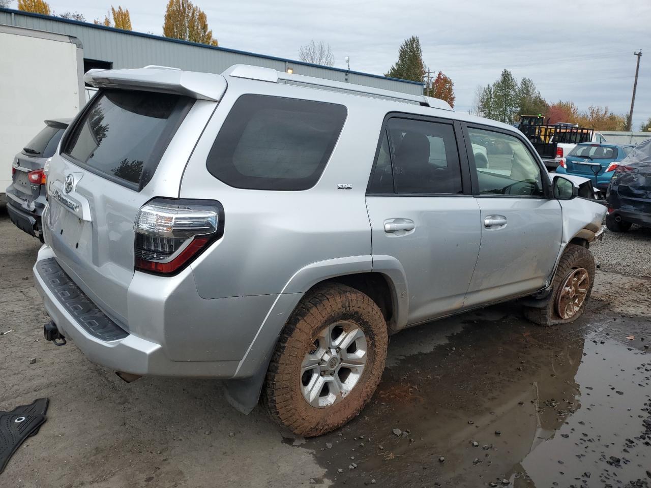 Toyota 4Runner Sr5 Image 3