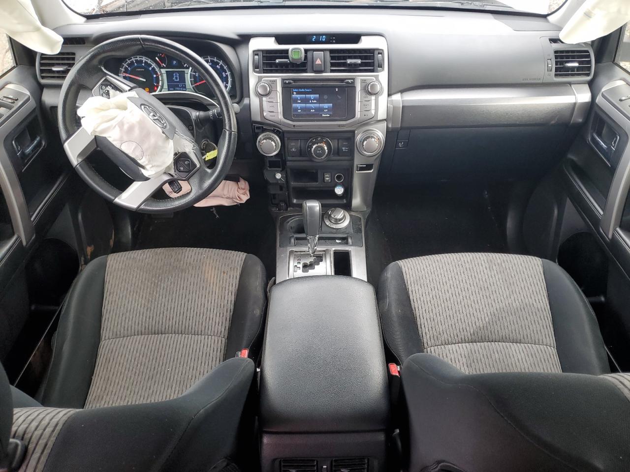 Toyota 4Runner Sr5 Image 13