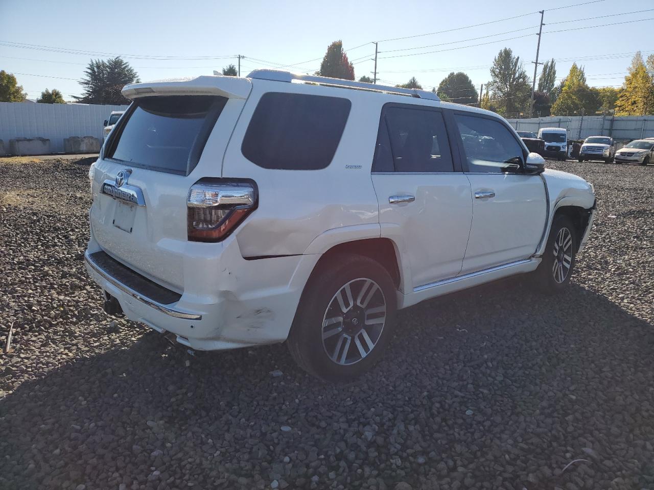 Toyota 4Runner Sr5 Image 4