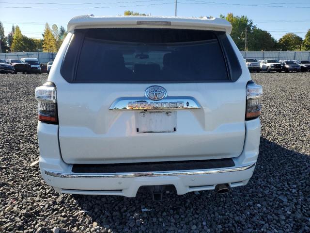 Toyota 4Runner Sr5 Image 12