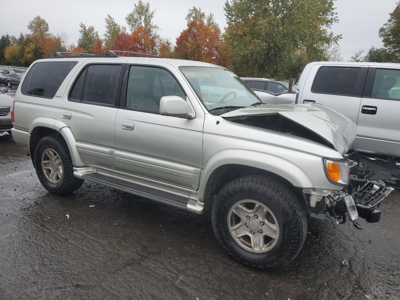 Toyota 4Runner Limited Image 4