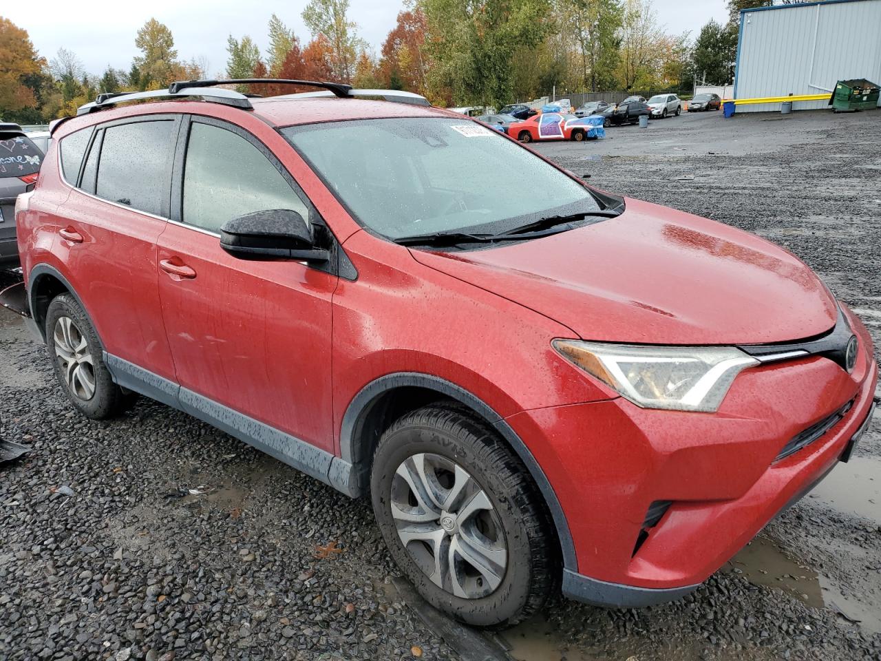 Toyota RAV4 Le Image 3
