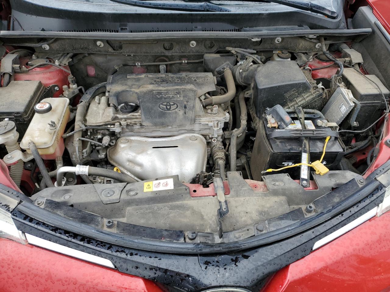 Toyota RAV4 Le Image 10