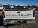 Chevrolet Silverado C2500 Heavy Duty Image 11