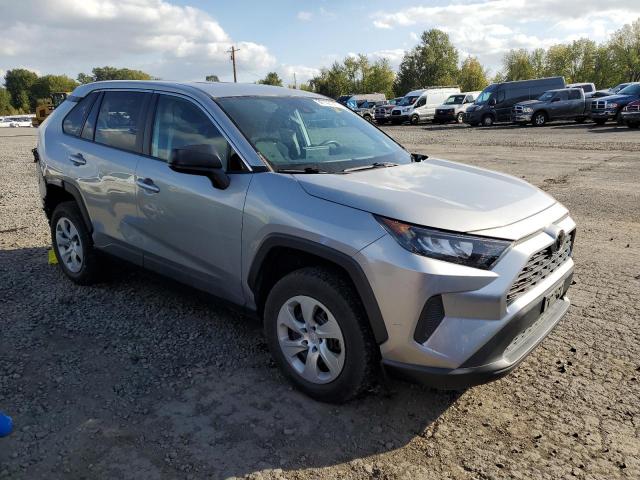 Toyota RAV4 Le Image 4
