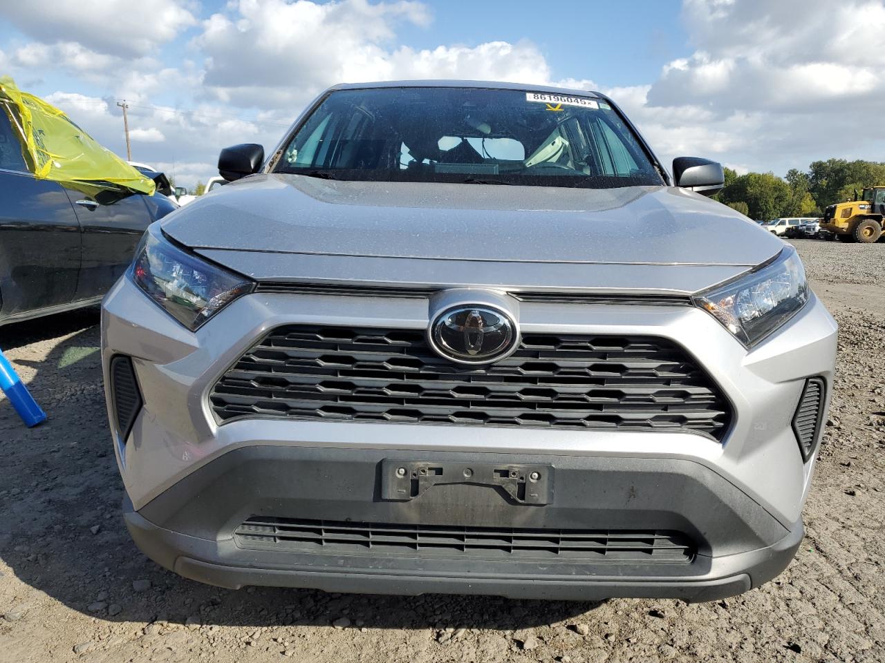 Toyota RAV4 Le Image 3