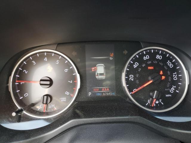 Toyota RAV4 Le Image 6