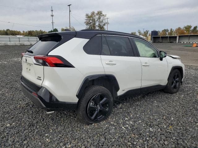 Toyota RAV4 Xse Image 3