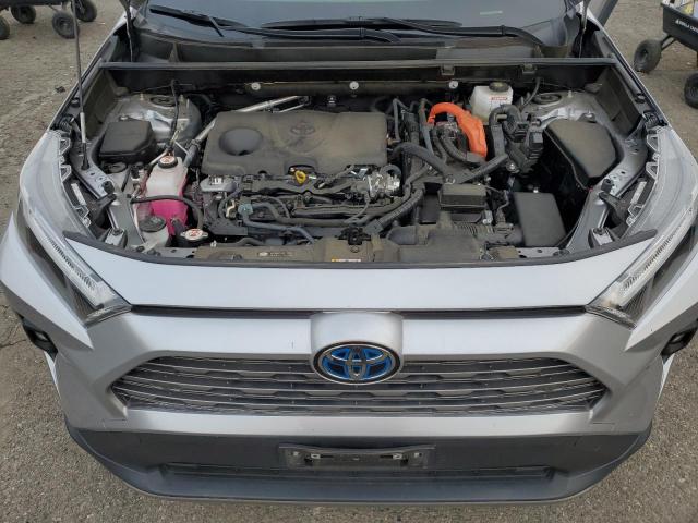 Toyota RAV4 Limited Image 10