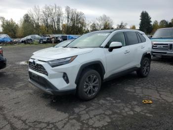  Salvage Toyota RAV4
