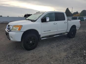  Salvage Nissan Titan