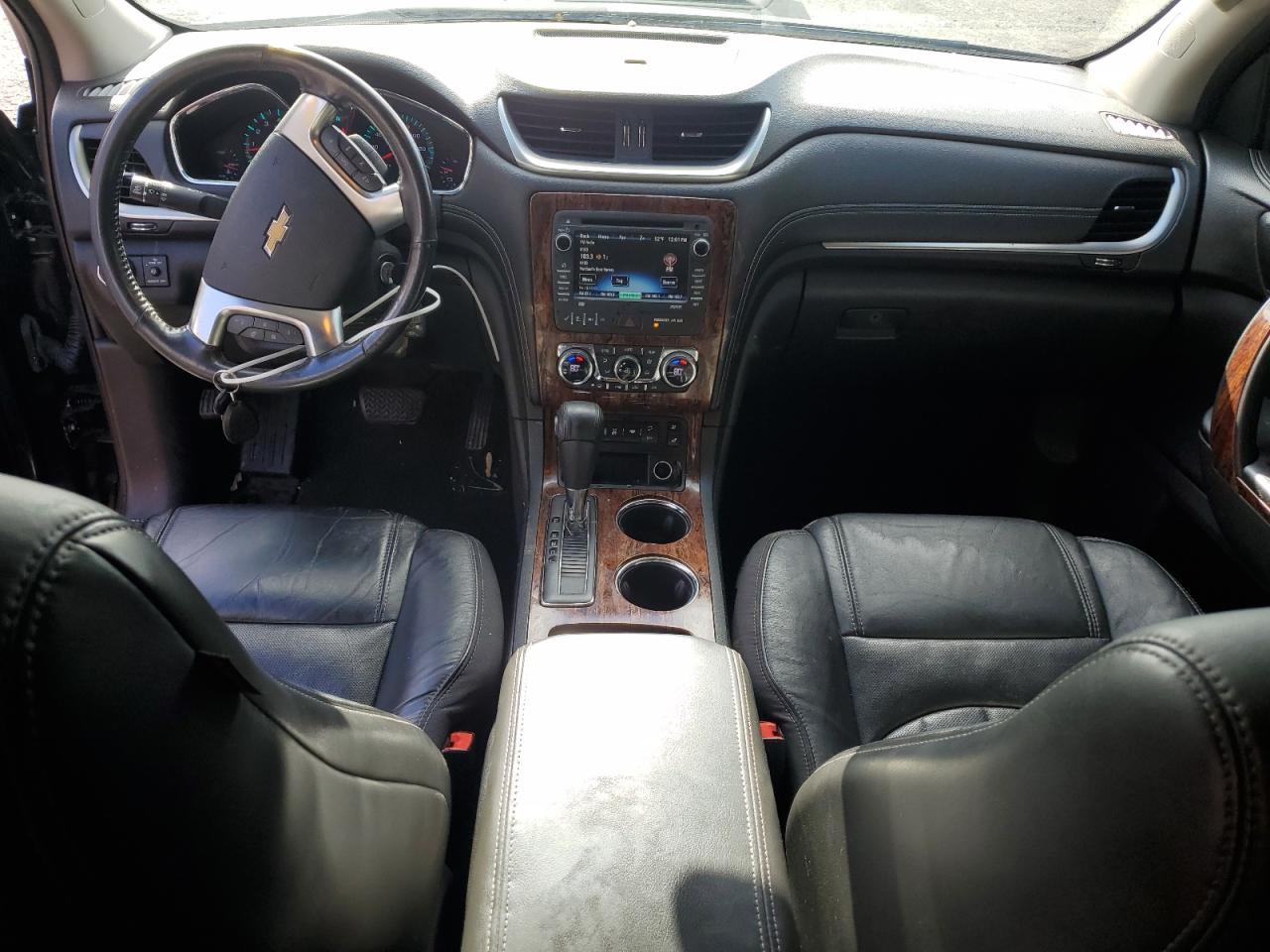 Chevrolet Traverse Ltz Image 3