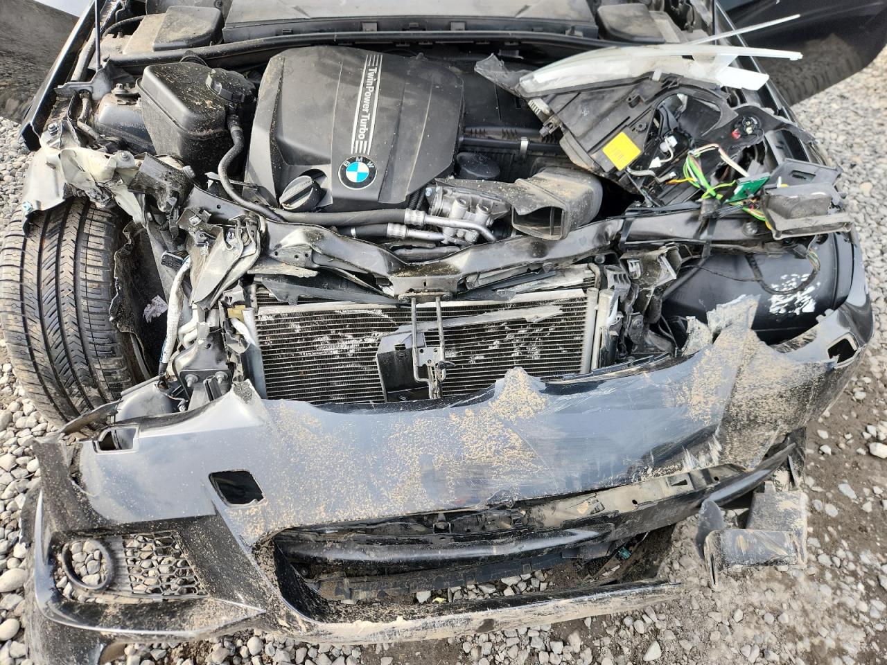 BMW 3 Series I Image 12