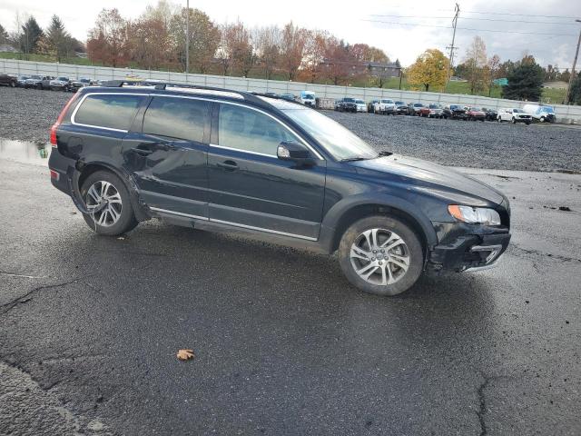 Volvo XC70 3.2 Image 2