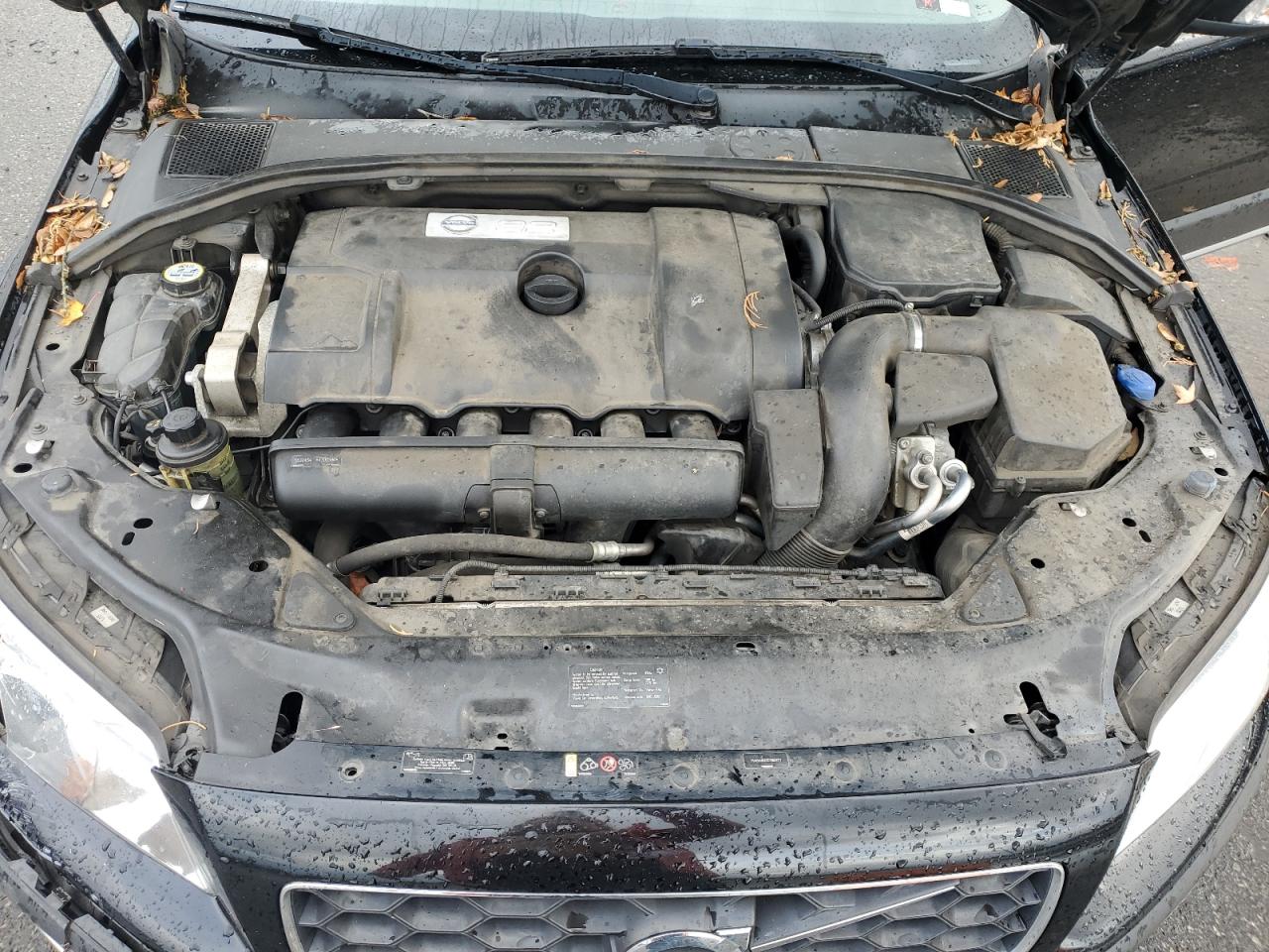 Volvo XC70 3.2 Image 10