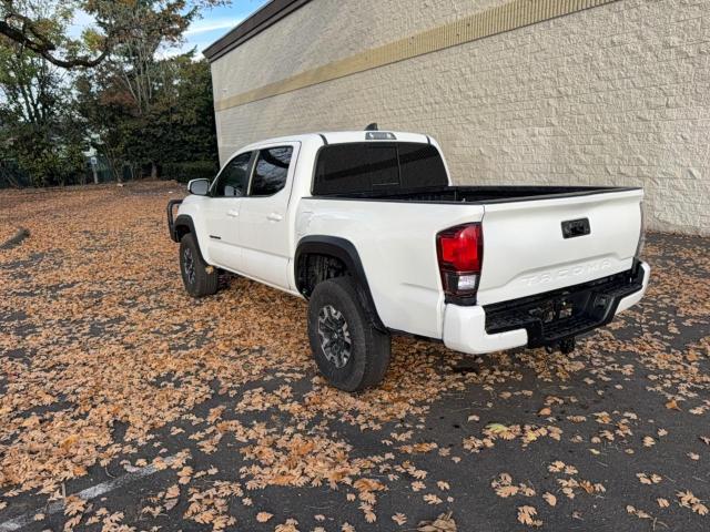 Toyota Tacoma Double Cab Image 10