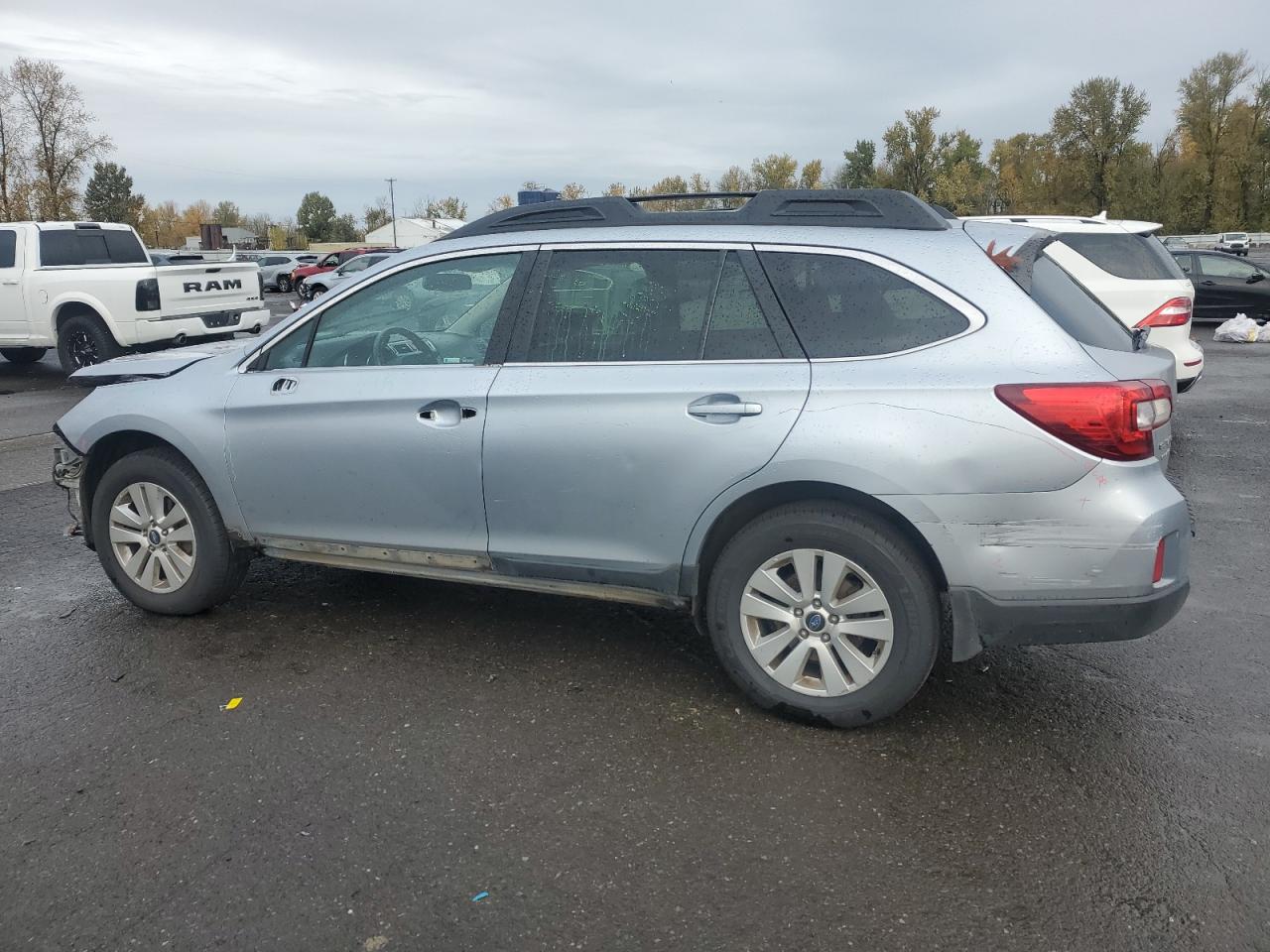 Subaru Outback 2.5i Premium Image 3