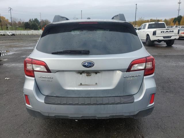 Subaru Outback 2.5i Premium Image 10