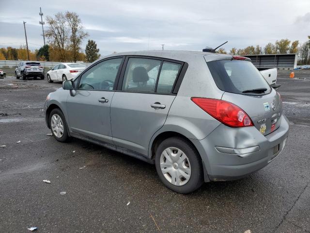 Nissan Versa S Image 2