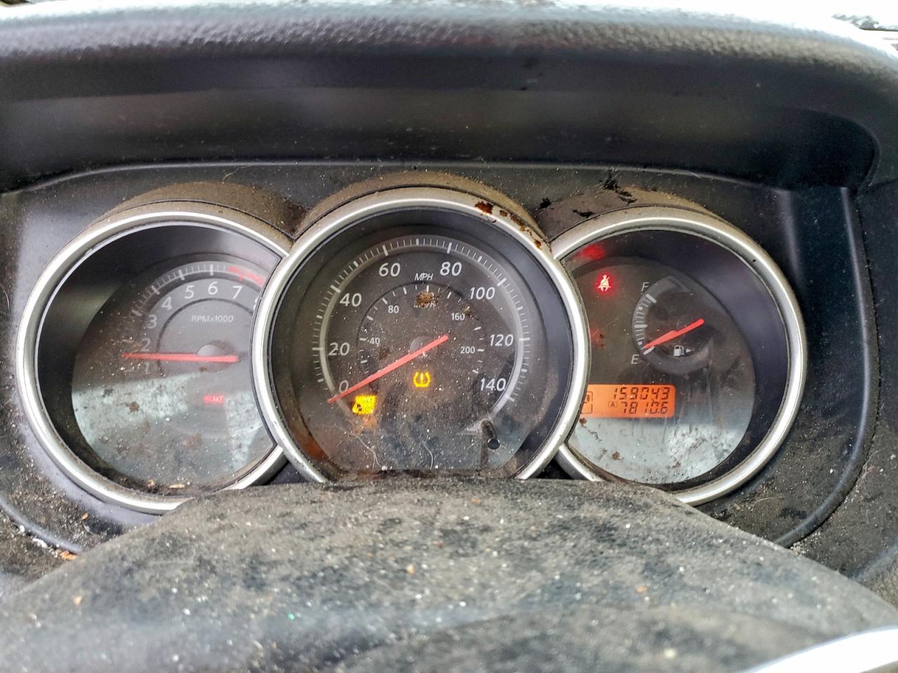 Nissan Versa S Image 11