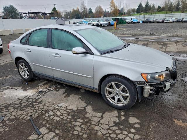 Volvo S40 2.4i Image 10
