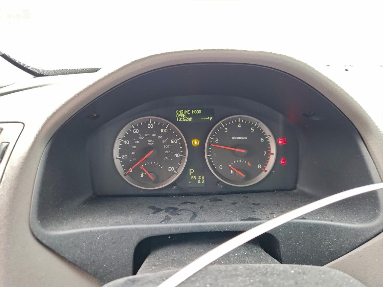 Volvo S40 2.4i Image 12