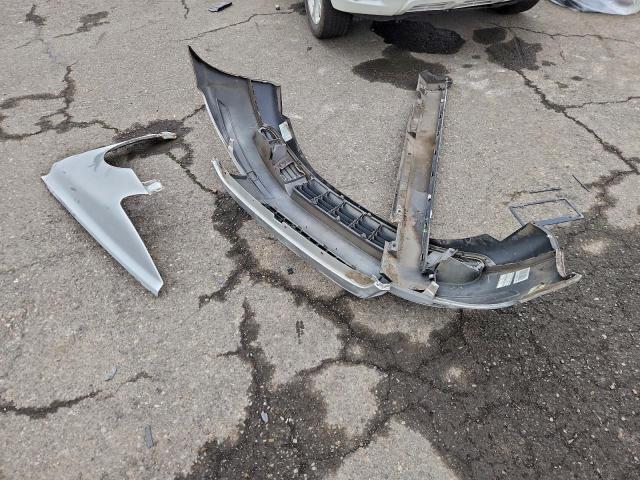 Volvo S40 2.4i Image 9