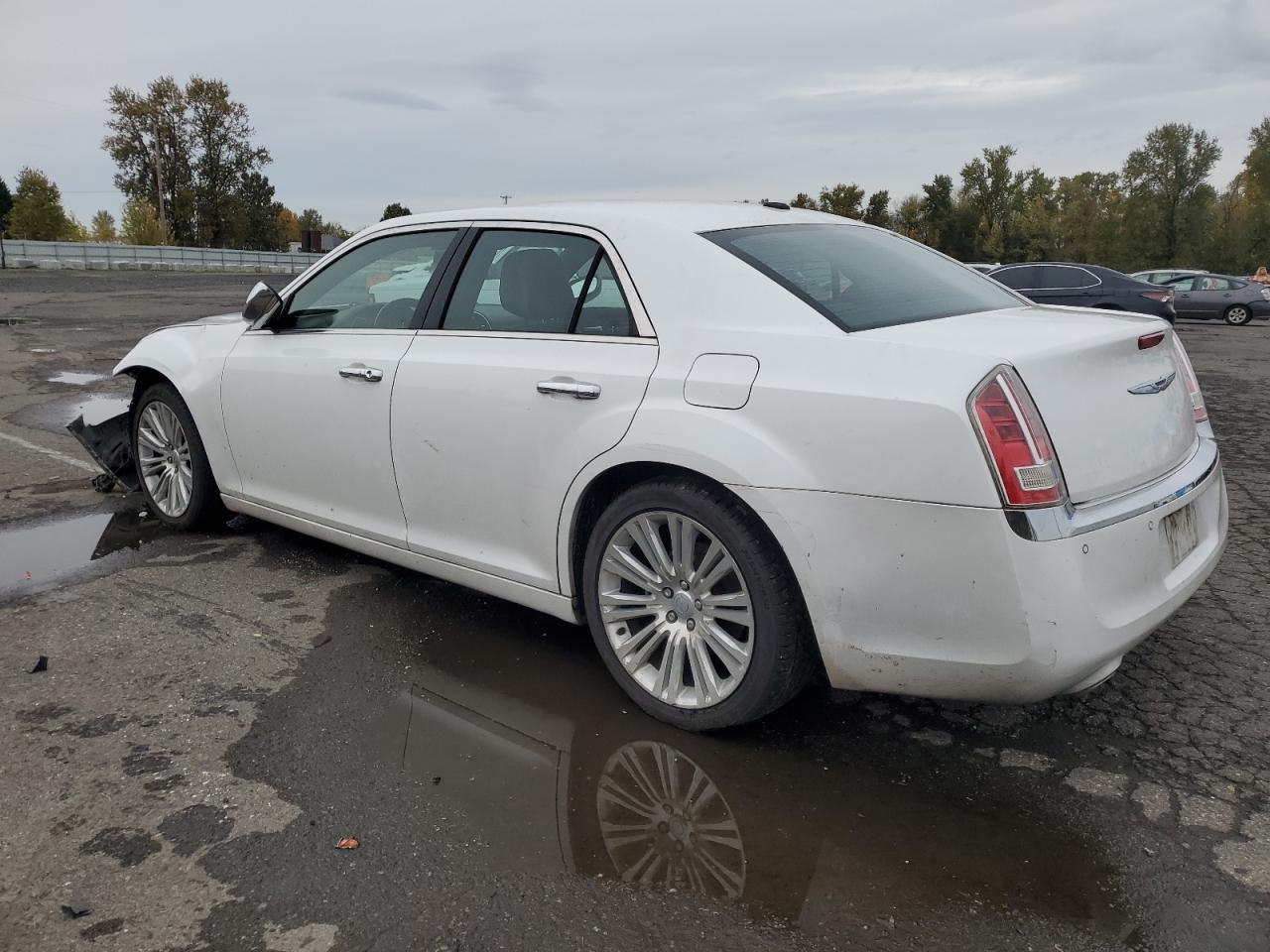 Chrysler 300 Image 4