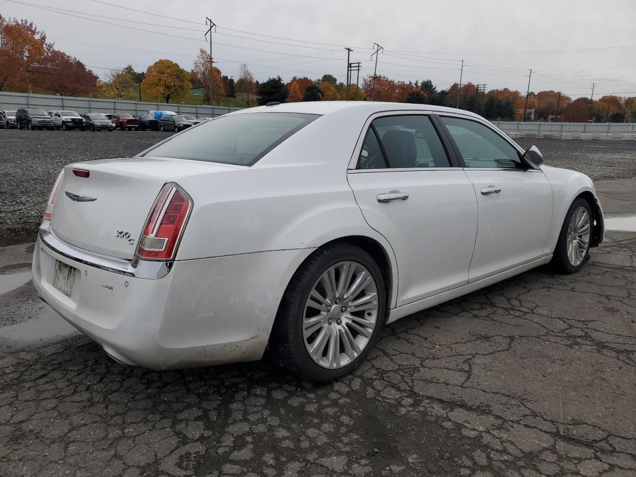 Chrysler 300 Image 6
