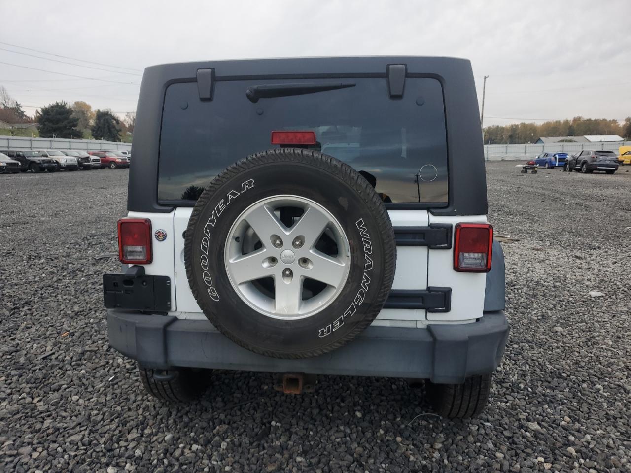 Jeep Wrangler Sport Image 6