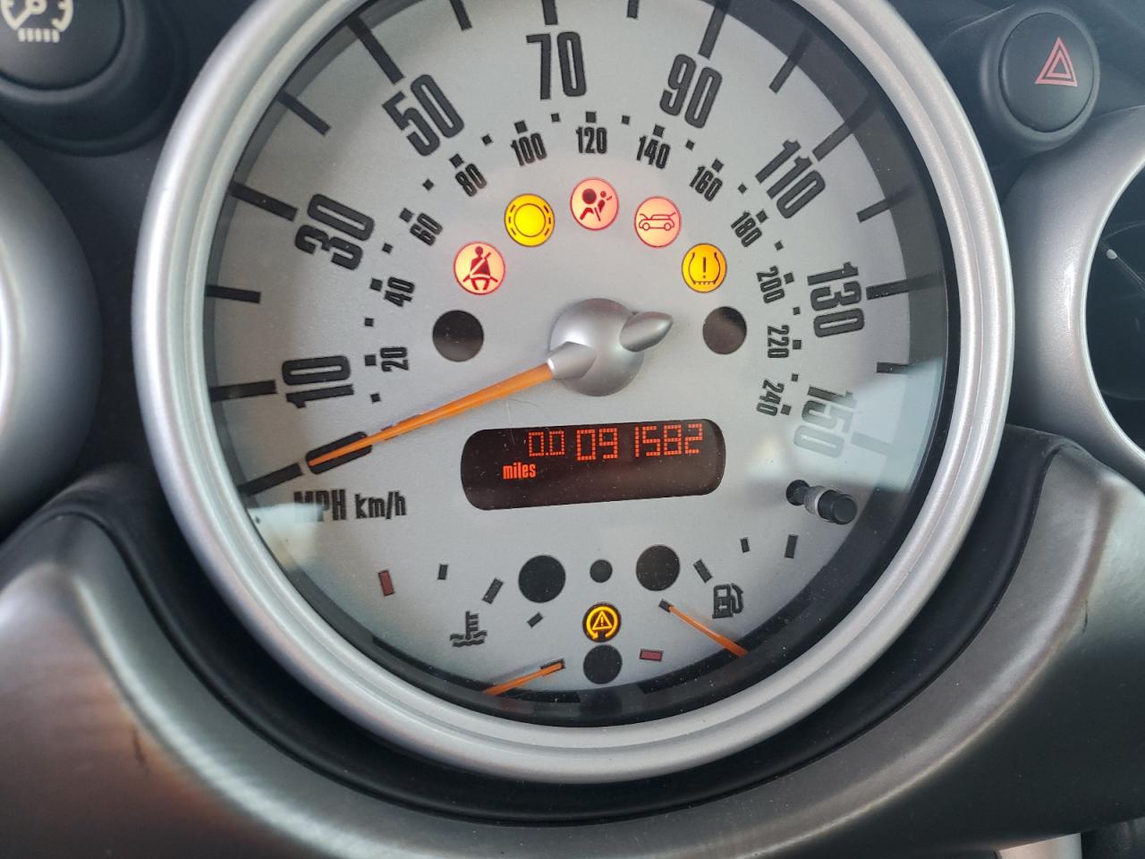 MINI Cooper S Image 2