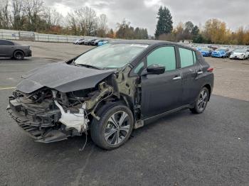  Salvage Nissan LEAF