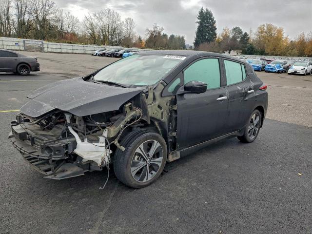  Salvage Nissan LEAF