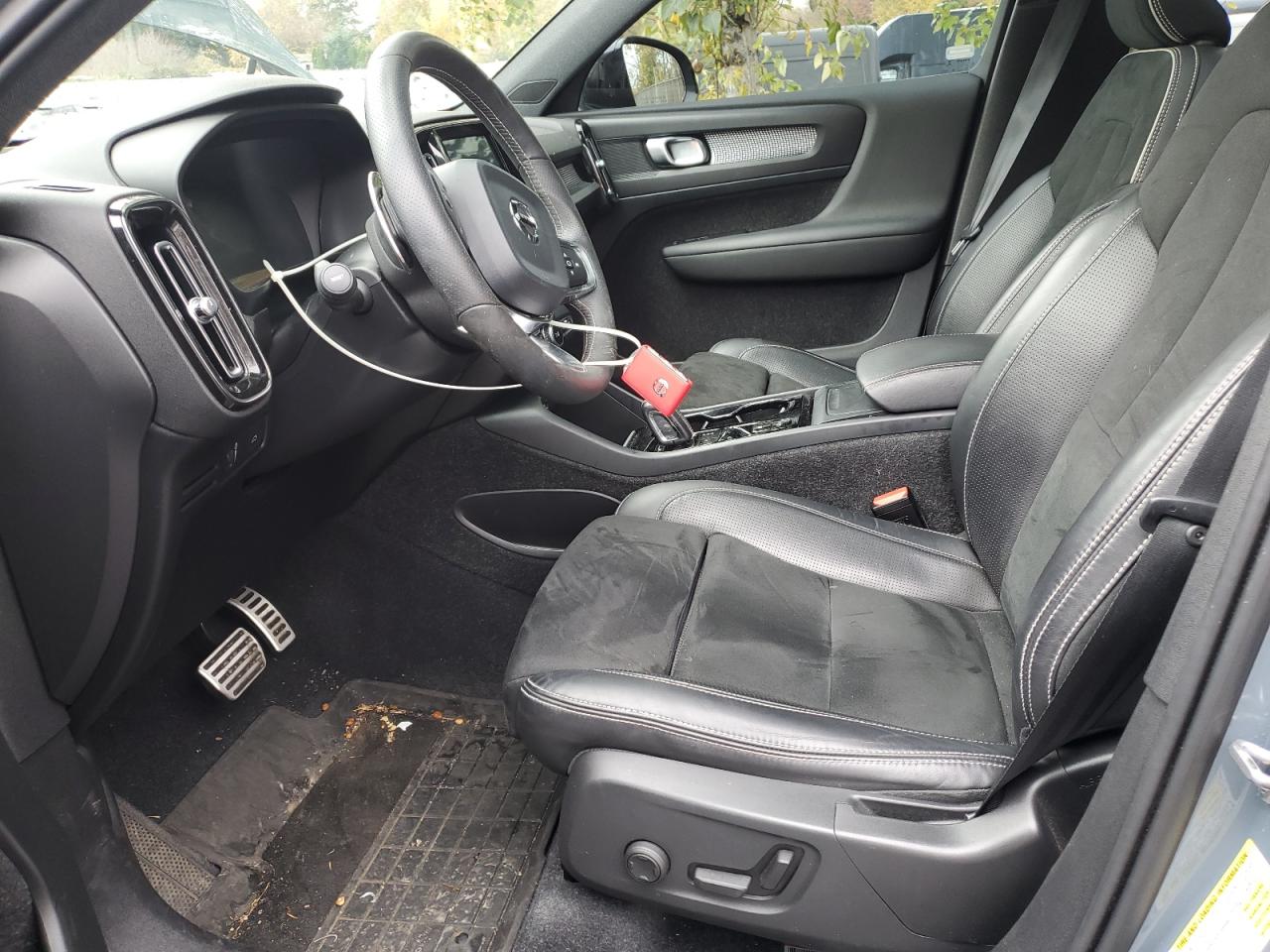 Volvo XC40 T5 R-design Image 10