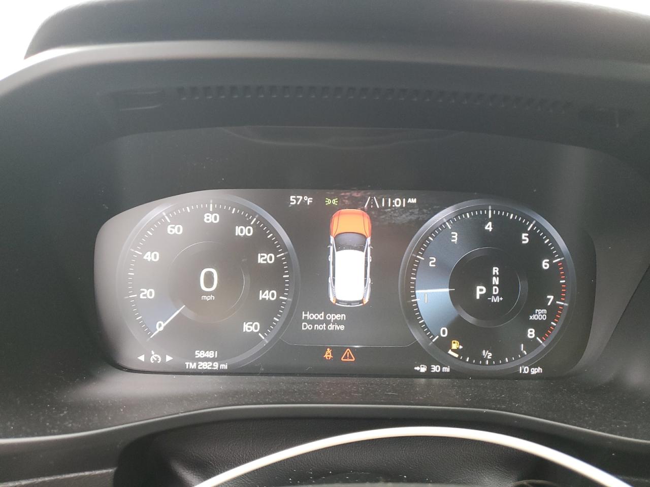 Volvo XC40 T5 R-design Image 13