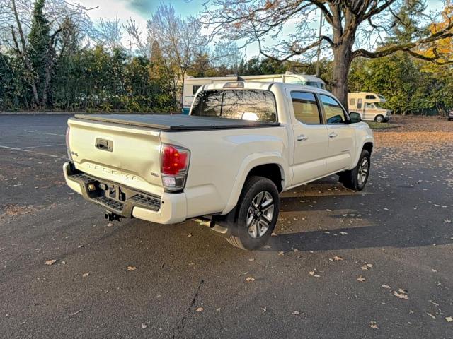 Toyota Tacoma Double Cab Image 9