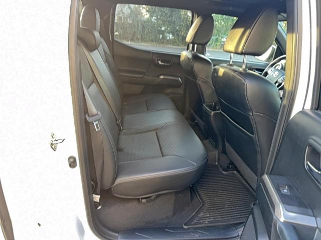 Toyota Tacoma Double Cab Image 7