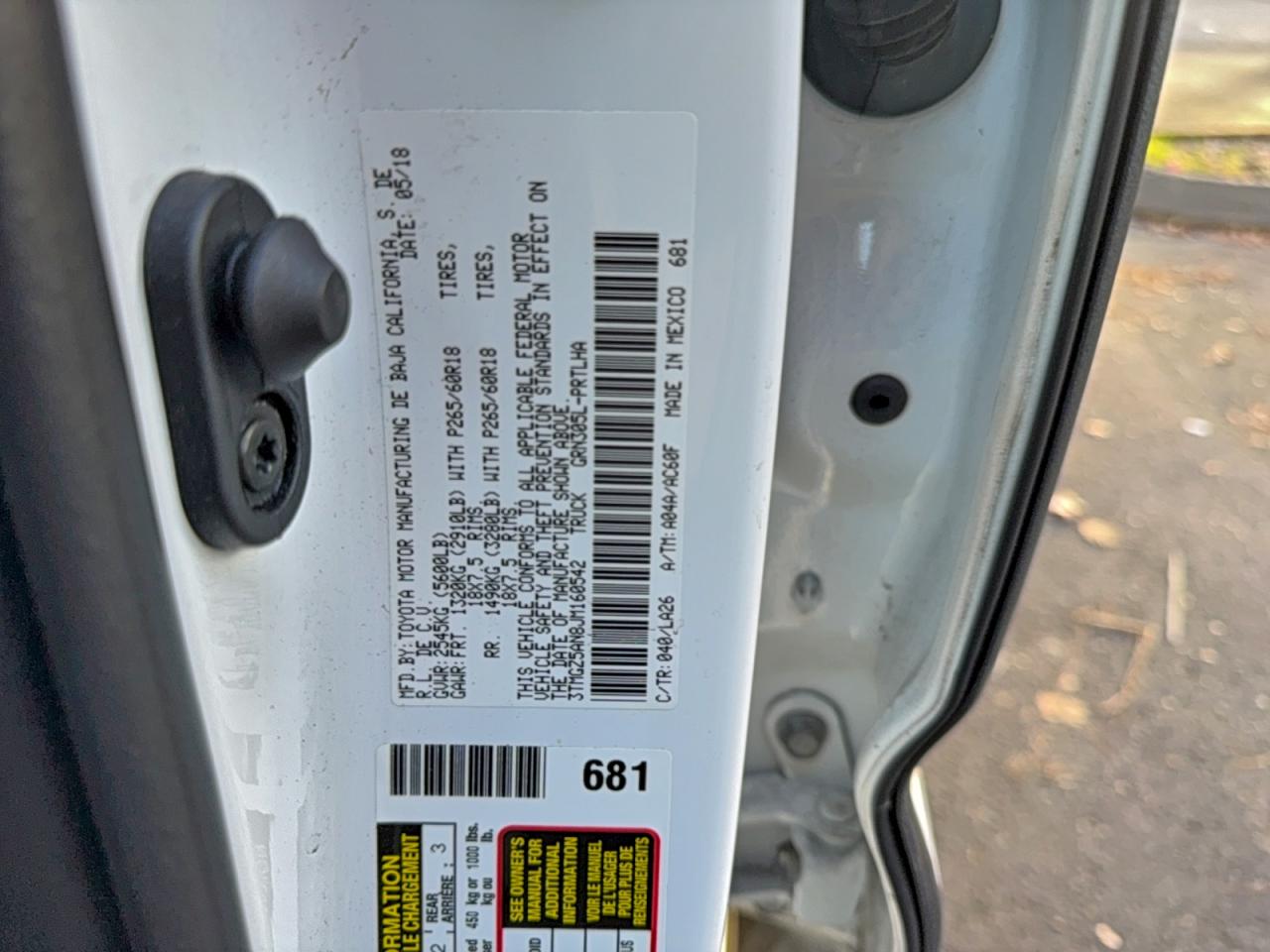 Toyota Tacoma Double Cab Image 4