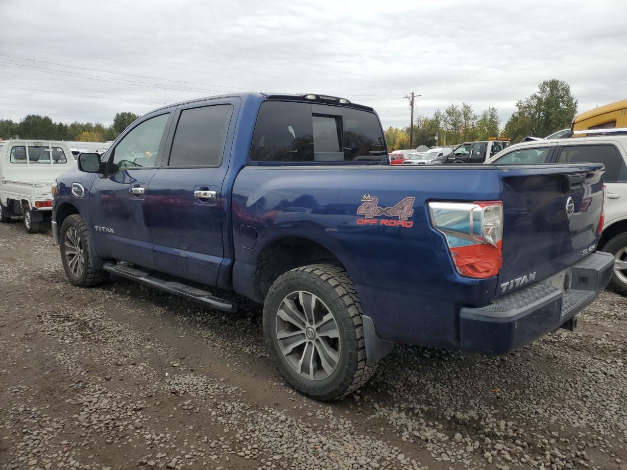 Nissan Titan Sv Image 9